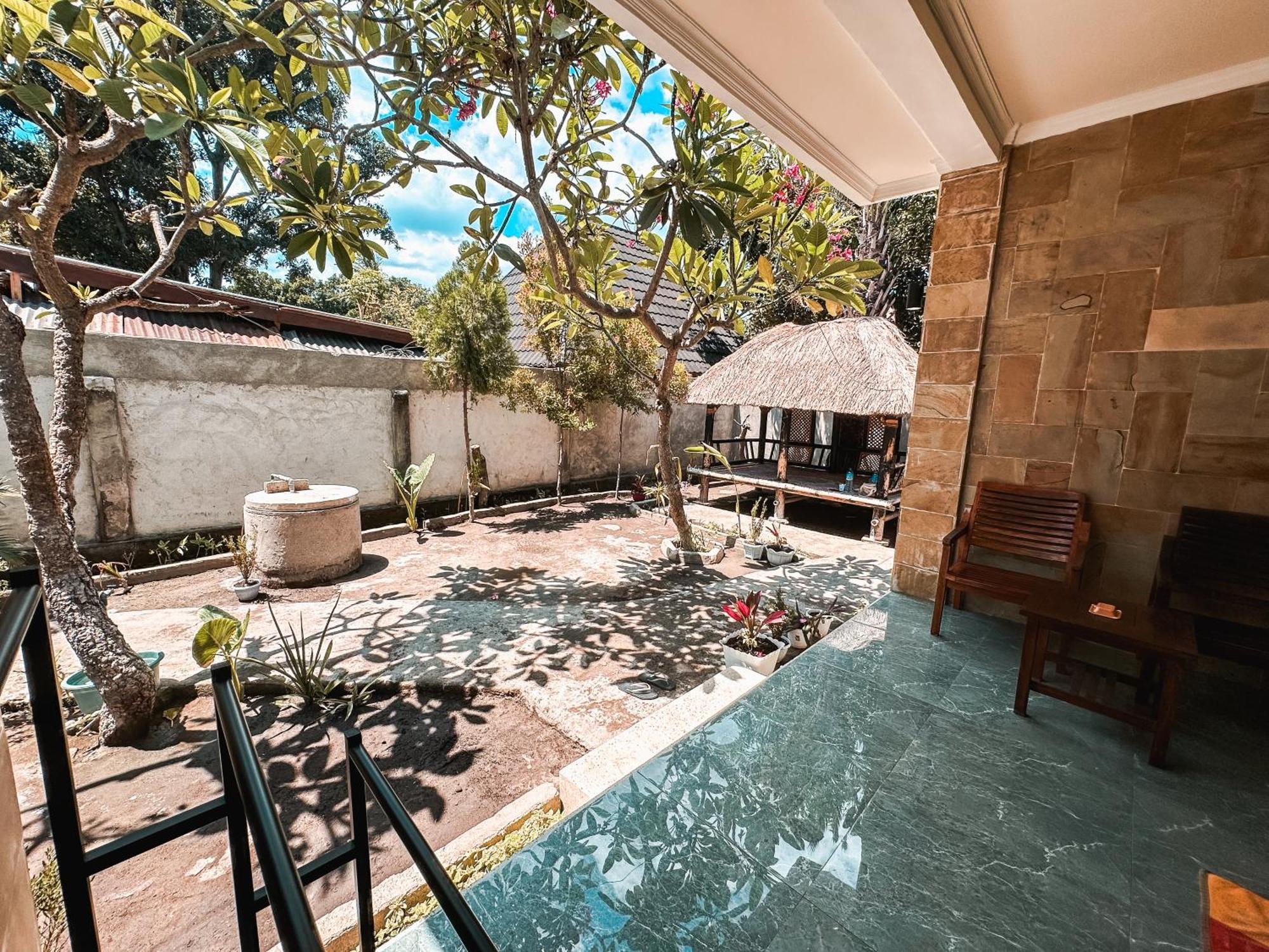Happy Village Gili Air Exterior photo